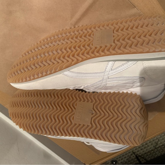 LOEWE Flow Runners - LIKE NEW - Picture 10 of 10